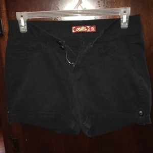 Women’s shorts, size 10